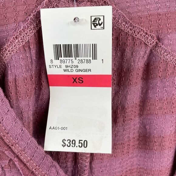NWT American Rag Long Sleeve V-Neck Top Size XS - Picture 8 of 9